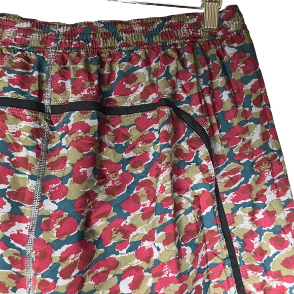 Lululemon Men’s XL T.H.E. Short Luxtreme Liner 9" Inseam Mini Urban Leopard - Picture 8 of 10